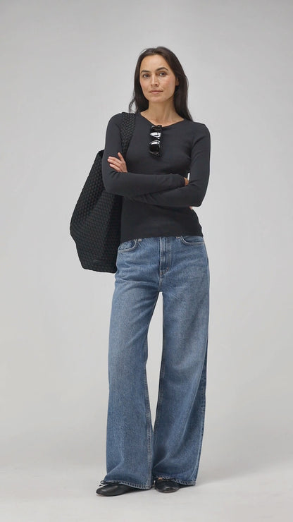 Longsleeve Line in Schwarz Ladneri