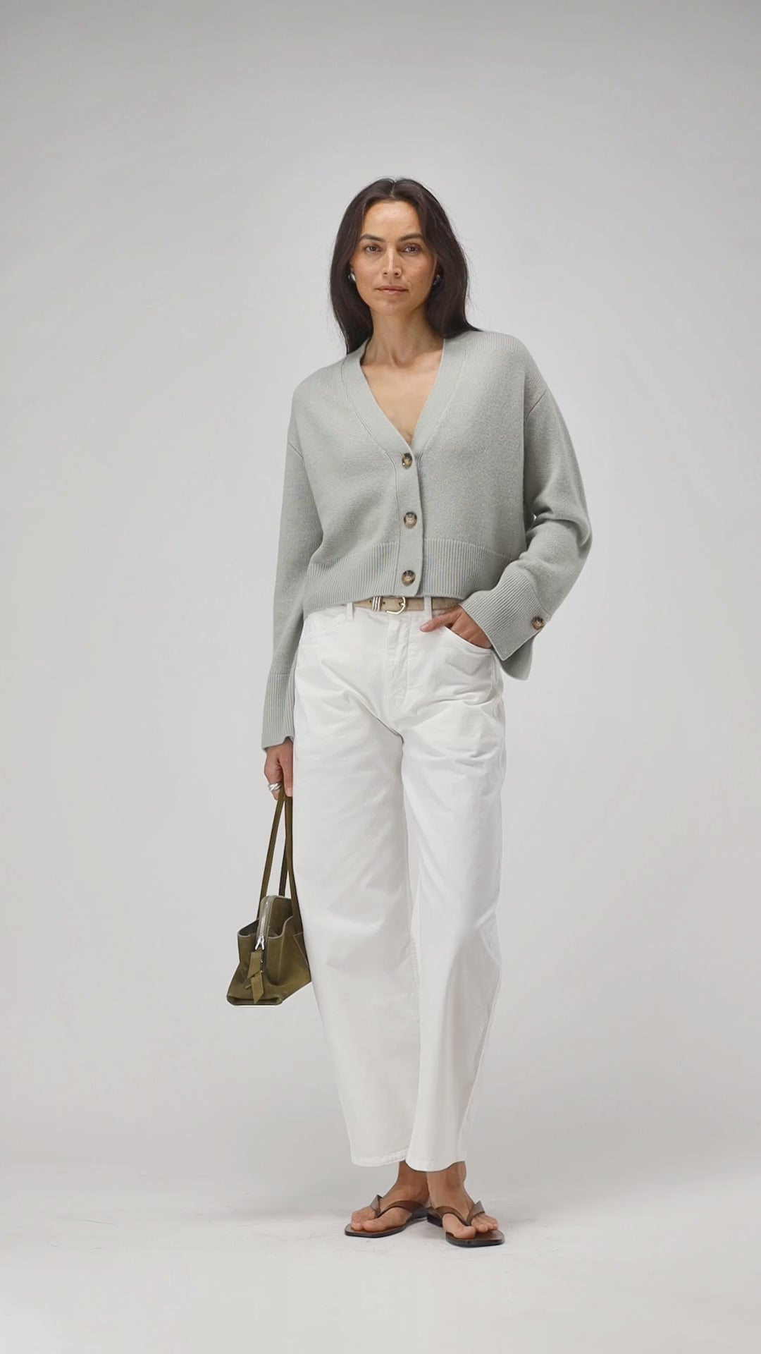 Cardigan Palais in LakeLadneri - Anita Hass