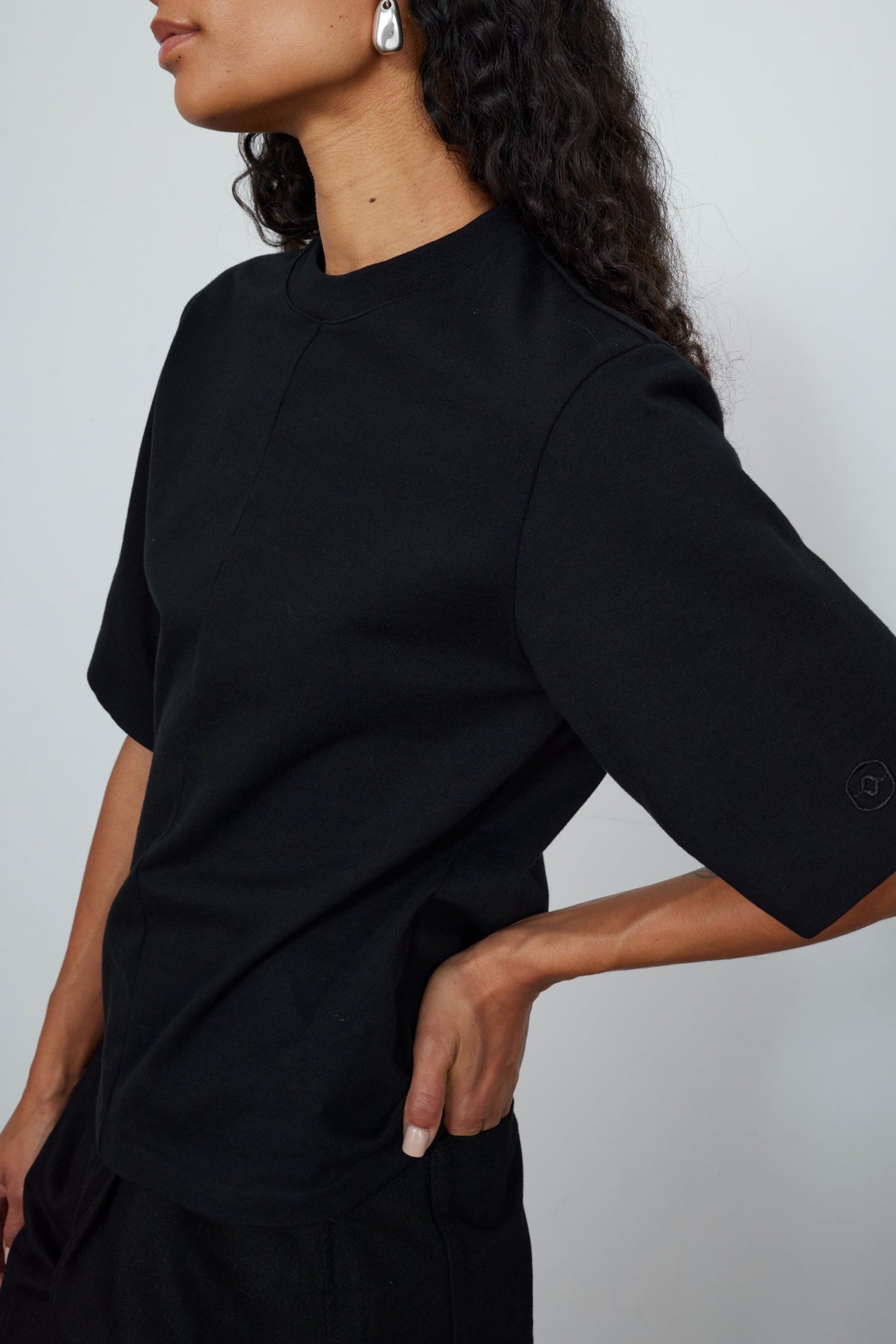 T-Shirt The Isla in SchwarzRÙADH - Anita Hass