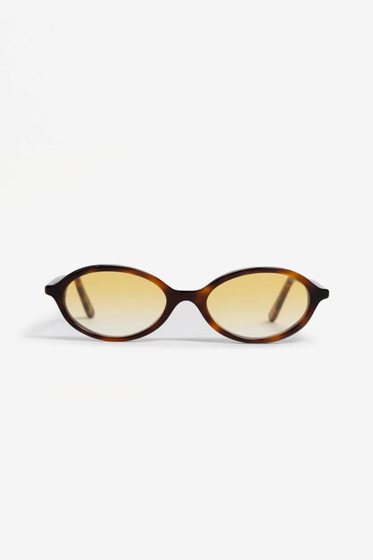 Sunglasses at 52 Grove St. in Havana