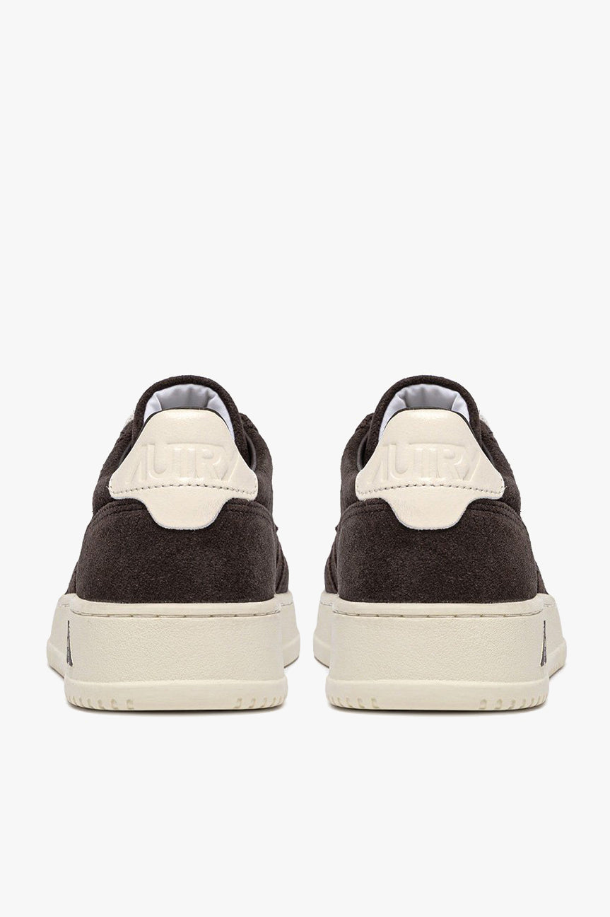 Sneaker Medalist in Offwhite/Moka SuedeAutry - Anita Hass