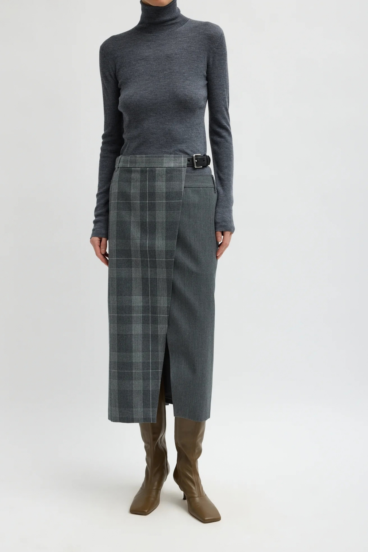 Rock Wool Plaid in Grau Tibi
