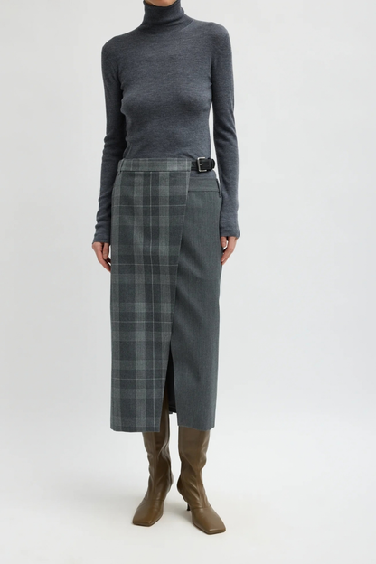 Rock Wool Plaid in Grau Tibi