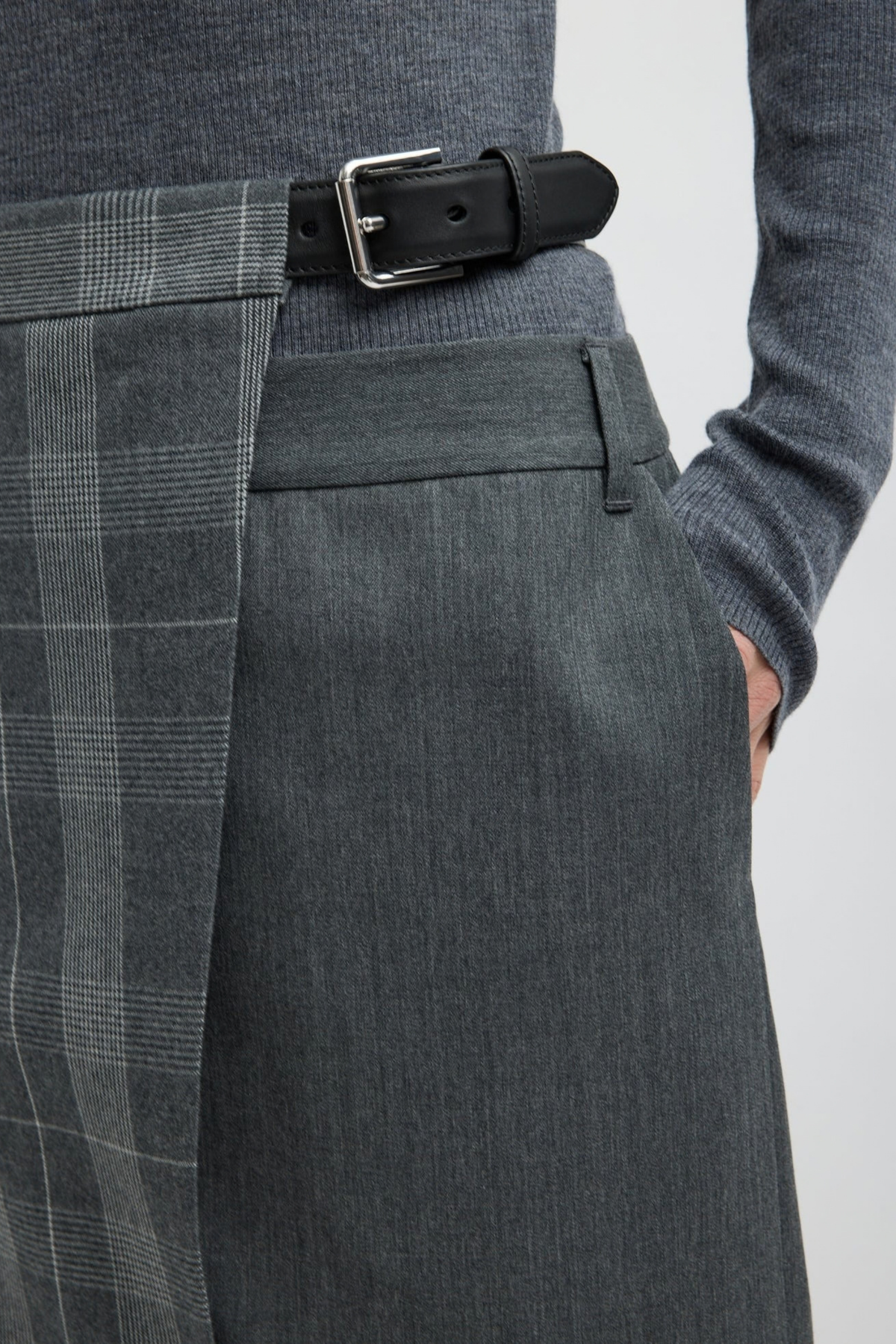Rock Wool Plaid in Grau Tibi