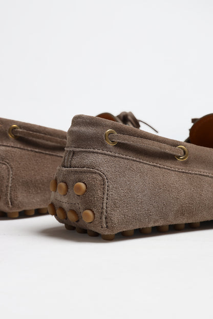 Tod's Boat Gommino Moccasins in Beige - Anita Hass