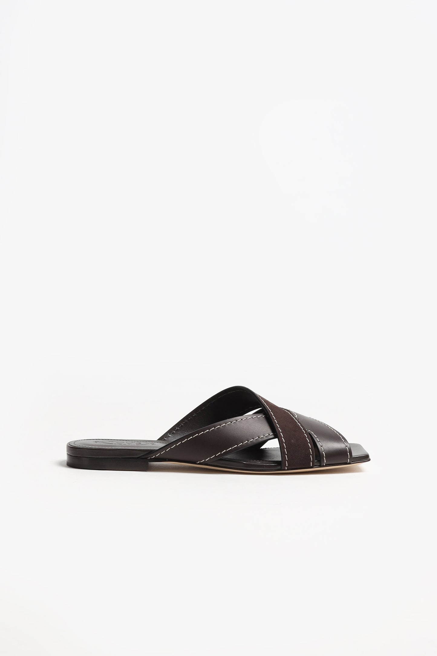 Sandales Twist T couleur chocolat de Tod's - Anita Hass