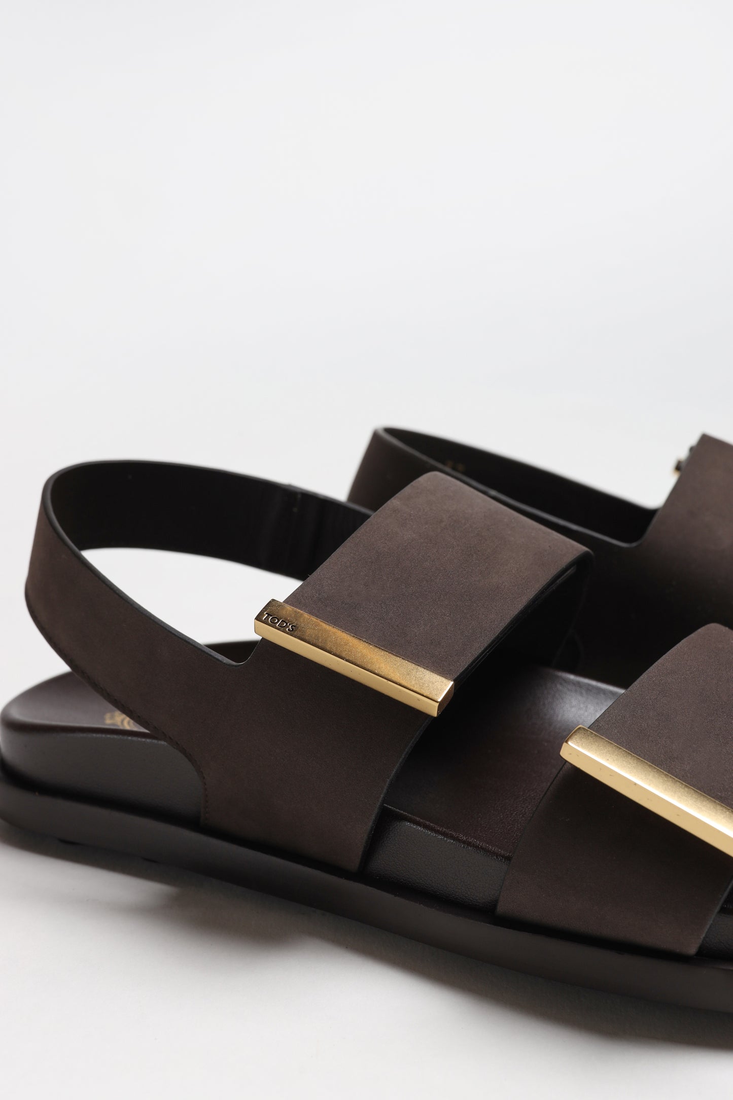 Sandalias con velcro de nubuck color taupe de Tod's - Anita Hass
