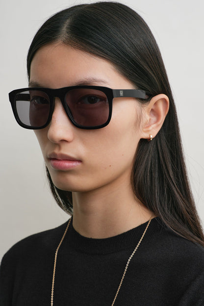 Sonnenbrille The Navigator in Schwarz Toteme