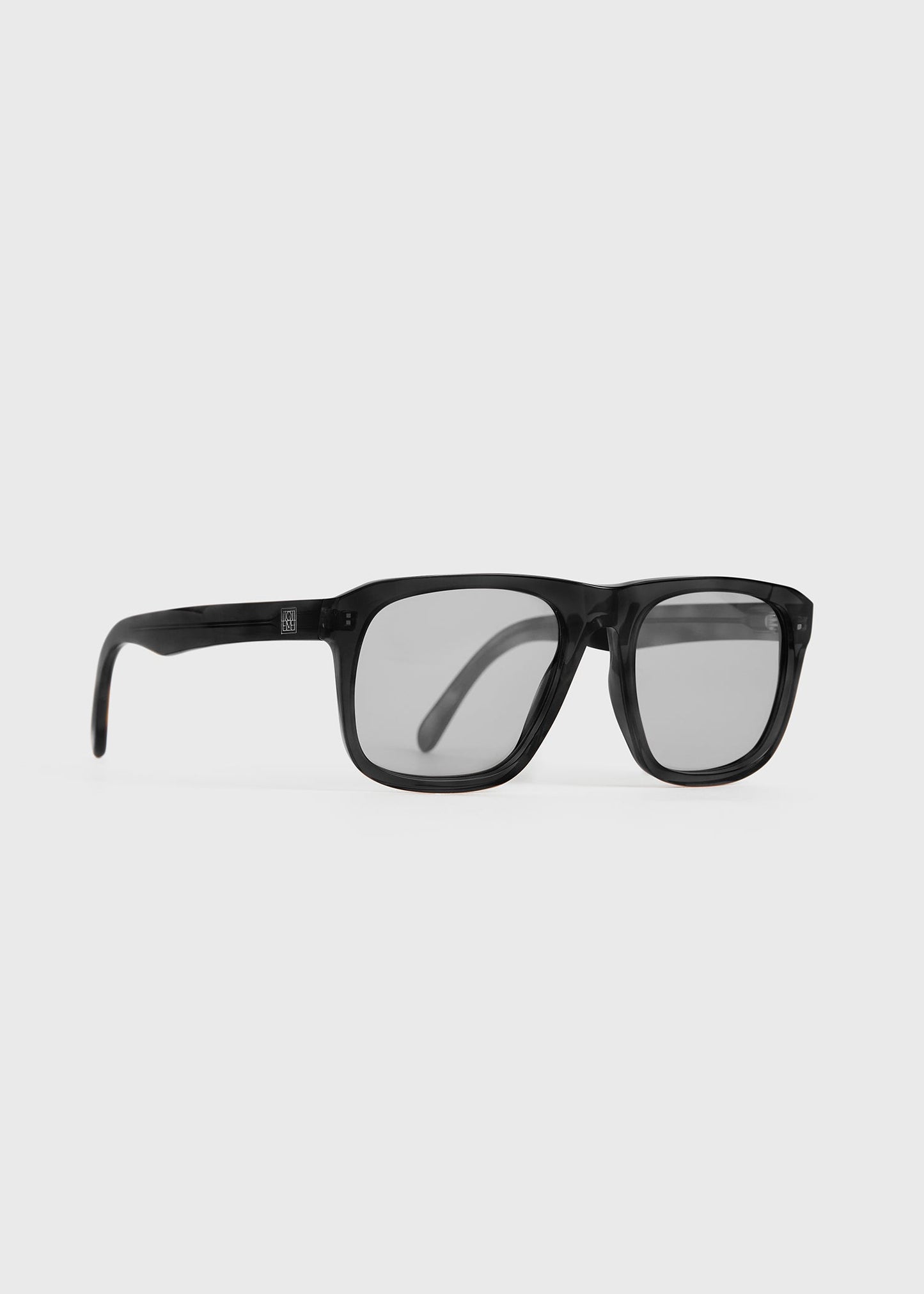 Sonnenbrille The Navigator in Schwarz Toteme
