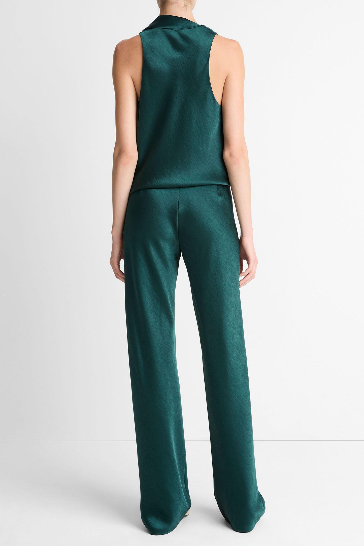 Hose Fluid Satin Bias in Juniper