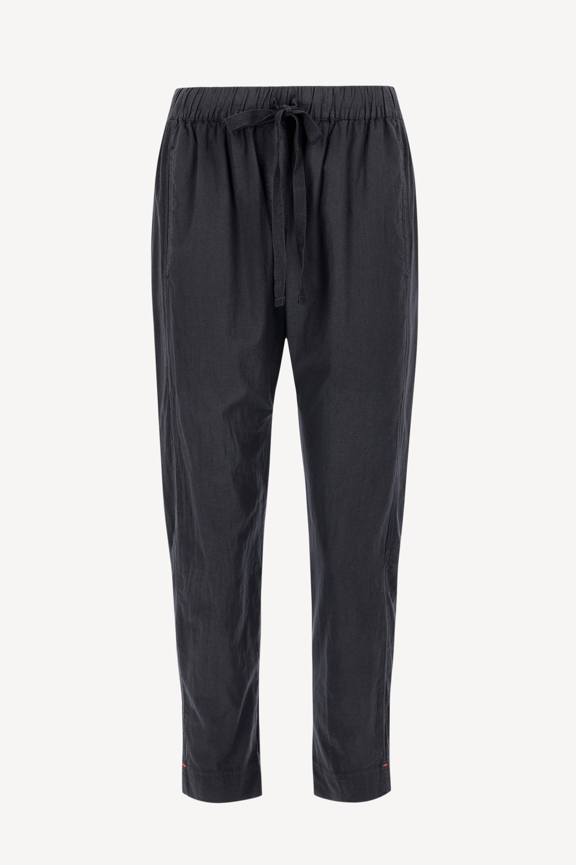 Hose Draper in Schwarz Xírena