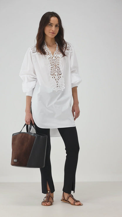 Shirt with macramé lace in white
