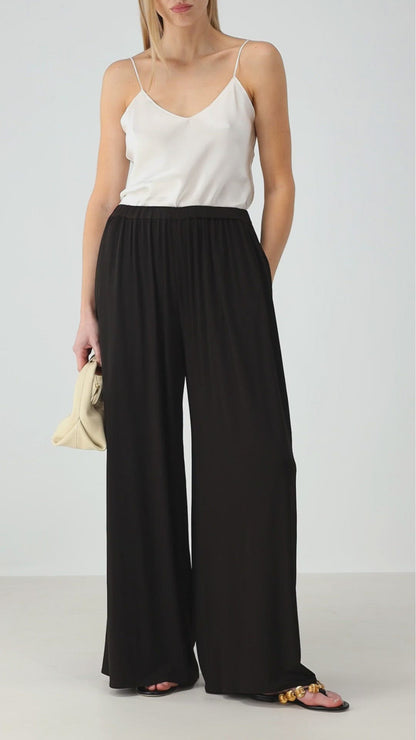 Trousers Wide Leg in Brown