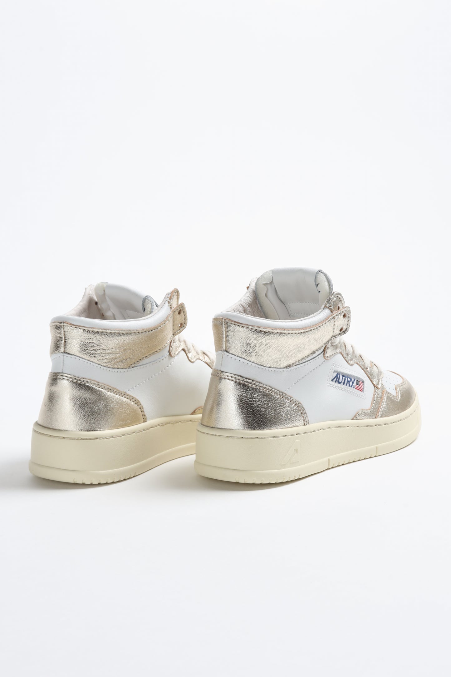 Sneaker 01 Mid in Weiß/PlatinumAutry - Anita Hass