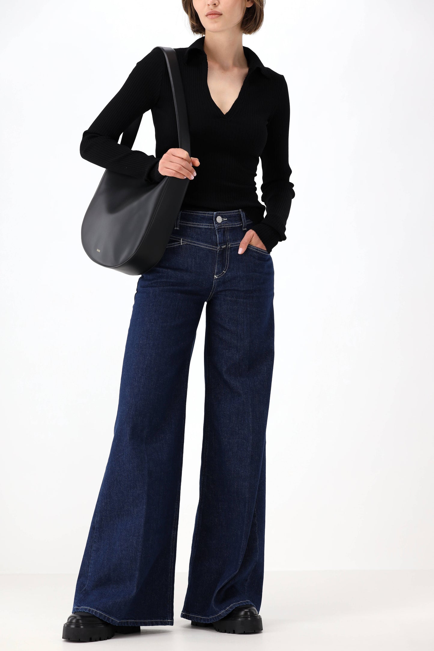 Jeans Flared-X in Dark BlueClosed - Anita Hass