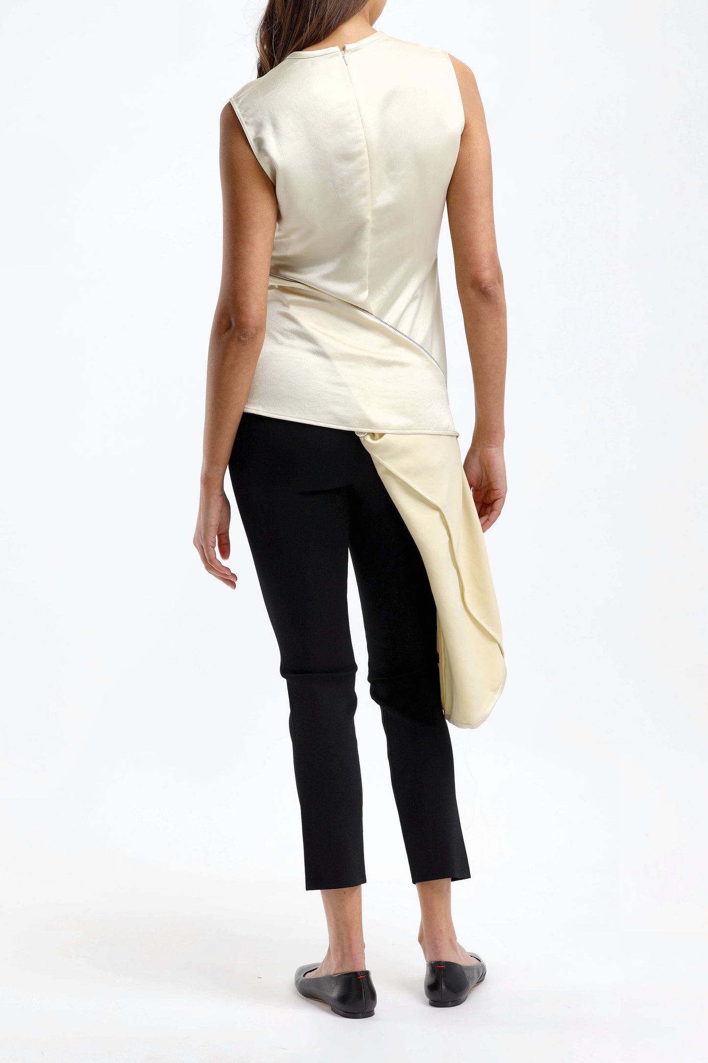 Top Zip Detail in Off WhiteJW Anderson - Anita Hass