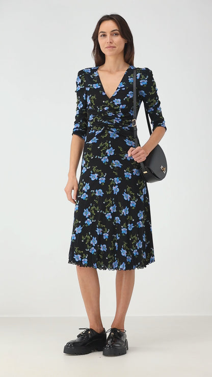 Dress Ivan in Floral Paisley