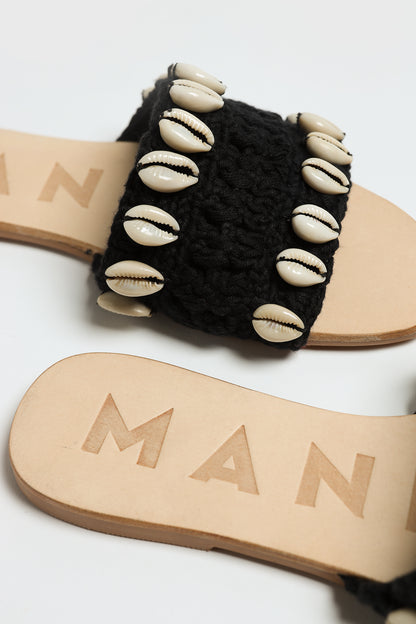 Sandale Yucatán in Schwarz Shells Manebi