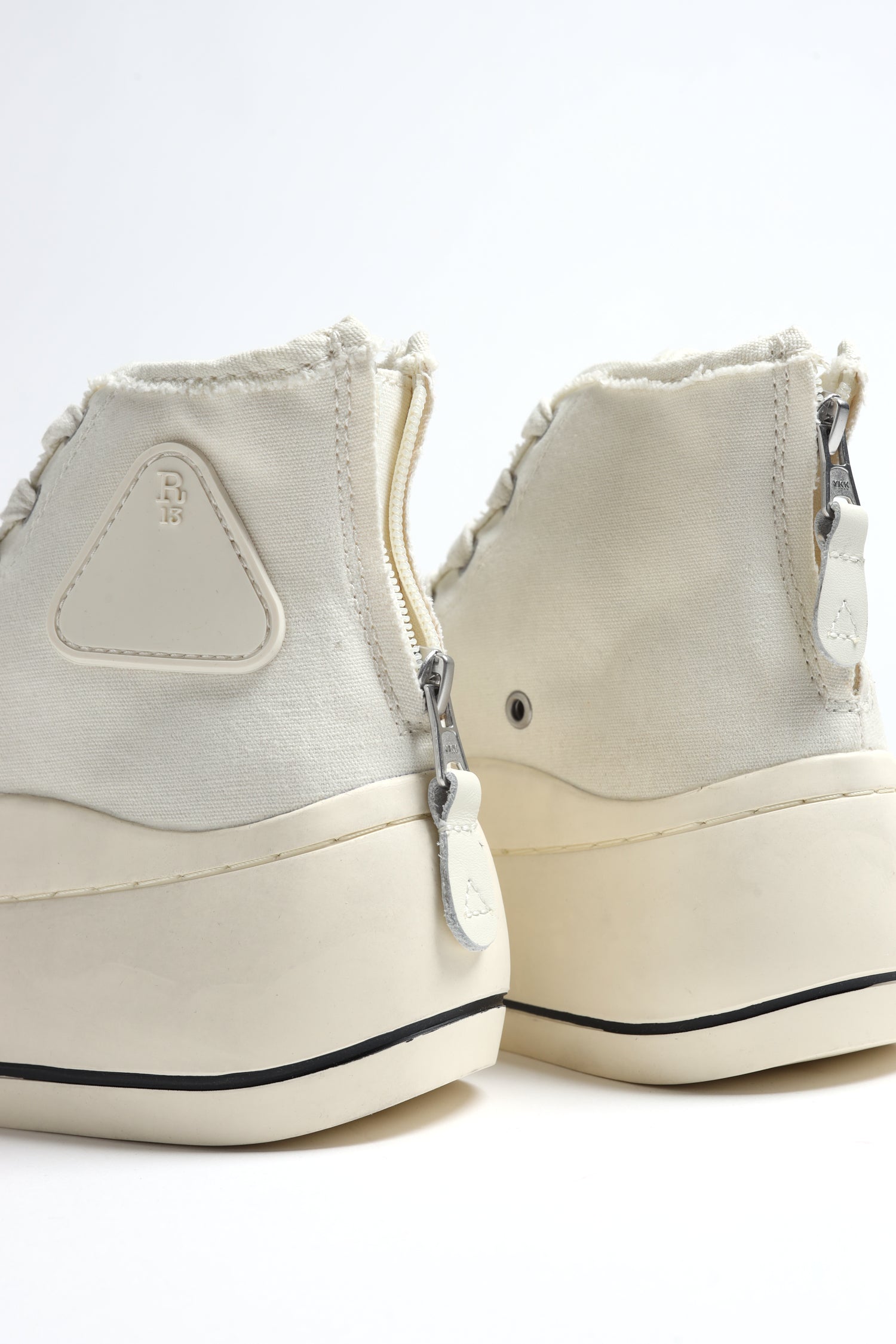 High Top Sneaker in Ecru R13